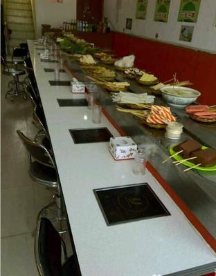 成都回转麻辣烫与旋转自助火锅设备厂家直销——南京然熙达餐饮设备全面解析